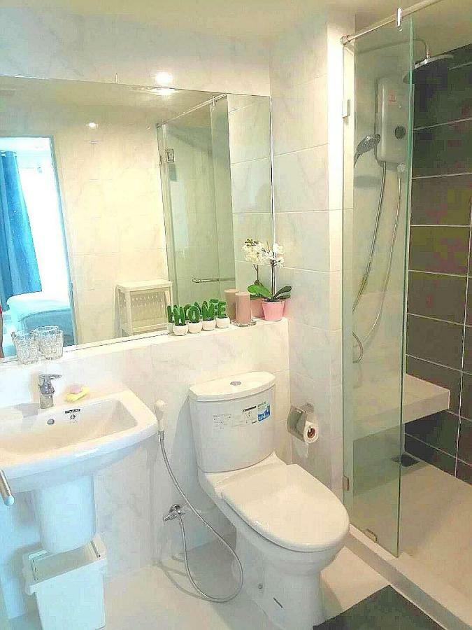 Moonlight Goddess Apartment Банкок Екстериор снимка