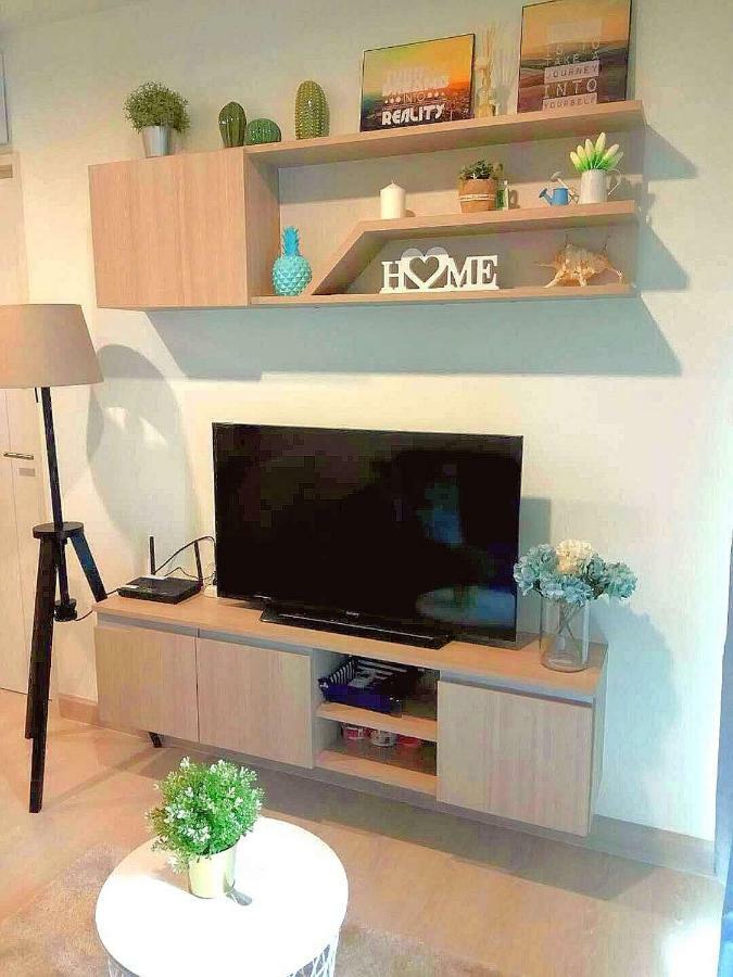 Moonlight Goddess Apartment Банкок Екстериор снимка