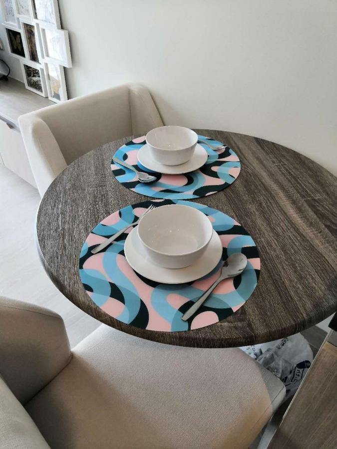 Moonlight Goddess Apartment Банкок Екстериор снимка