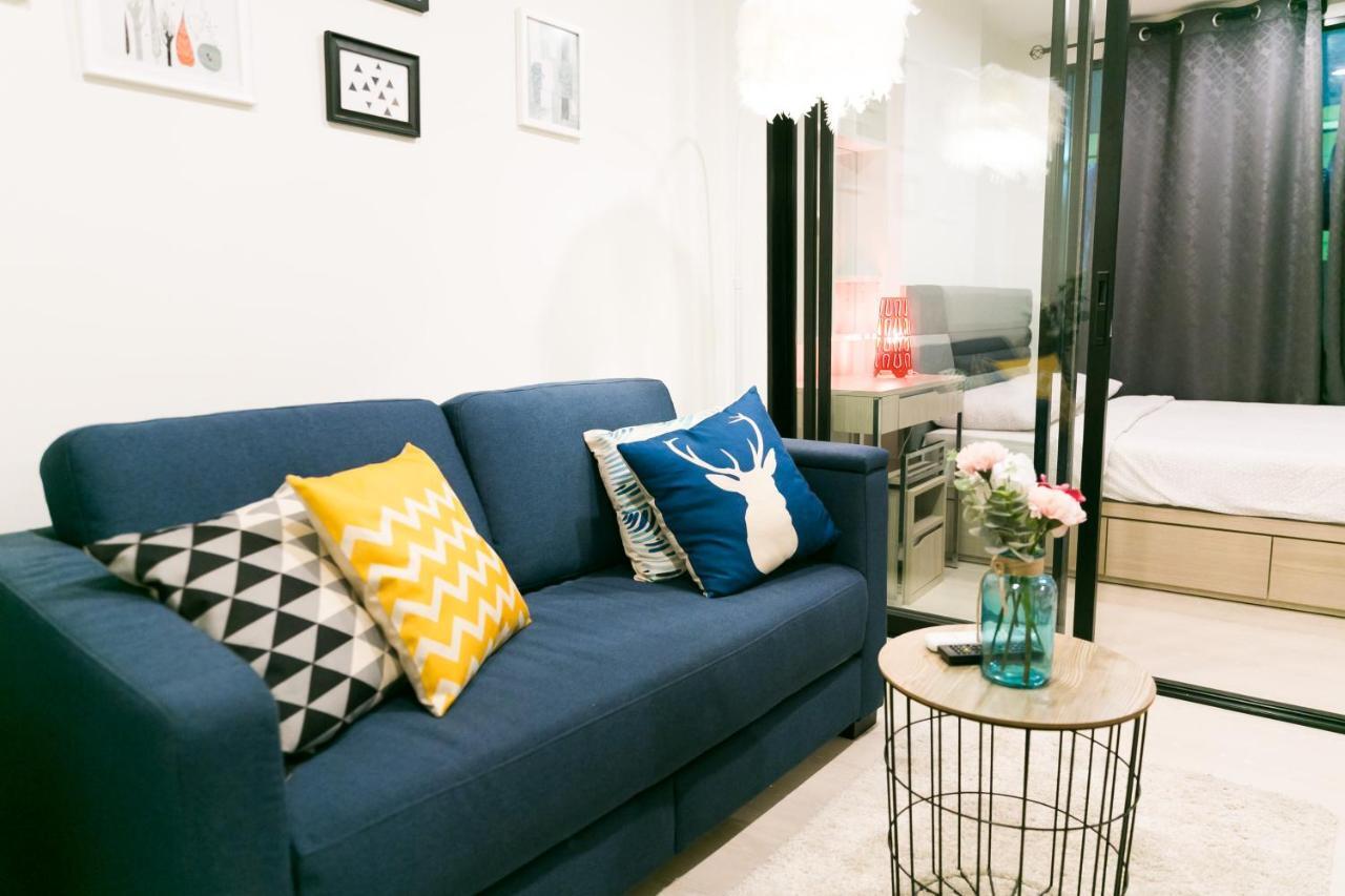 Moonlight Goddess Apartment Банкок Екстериор снимка